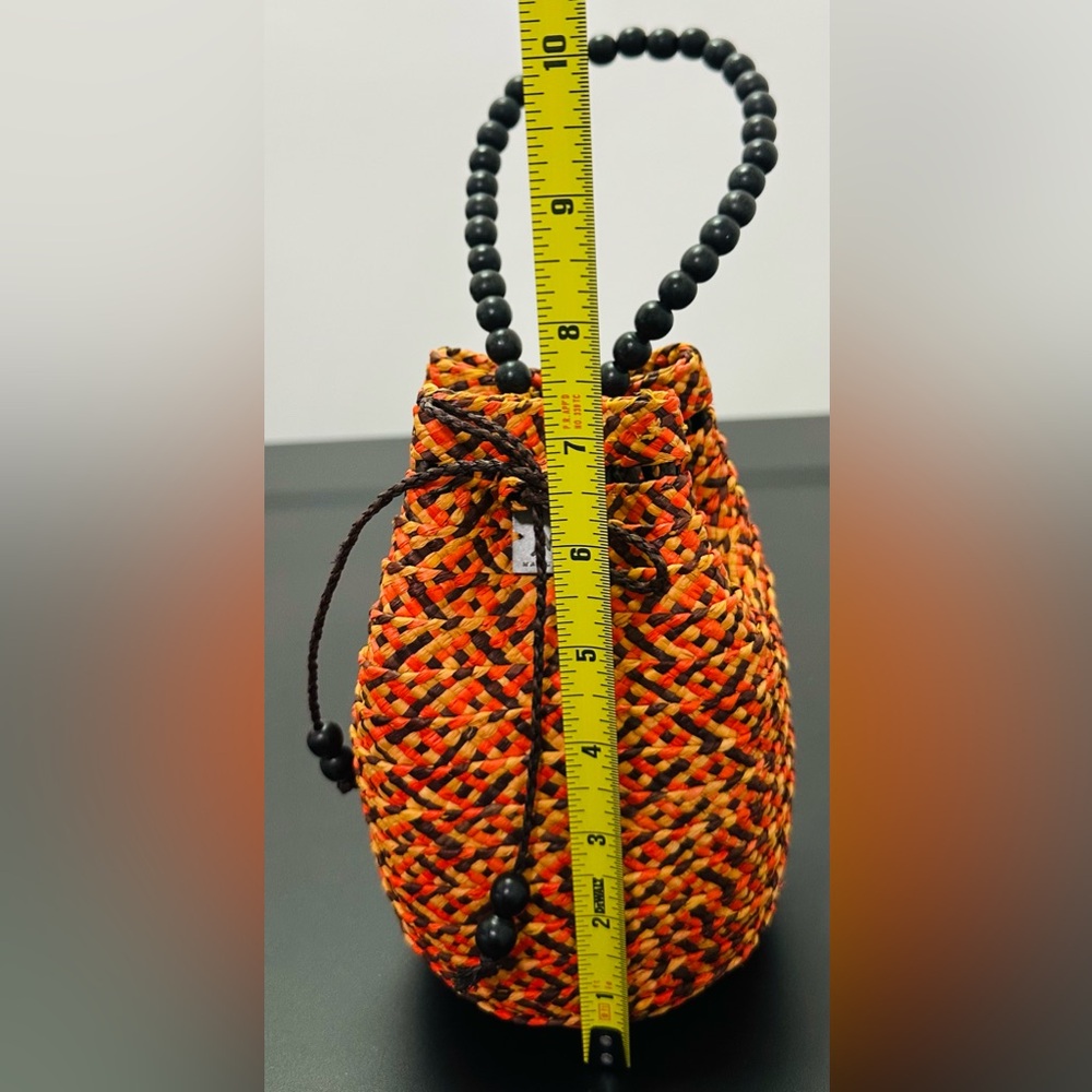 Majunga Raffia Purse - Picture 9 of 10